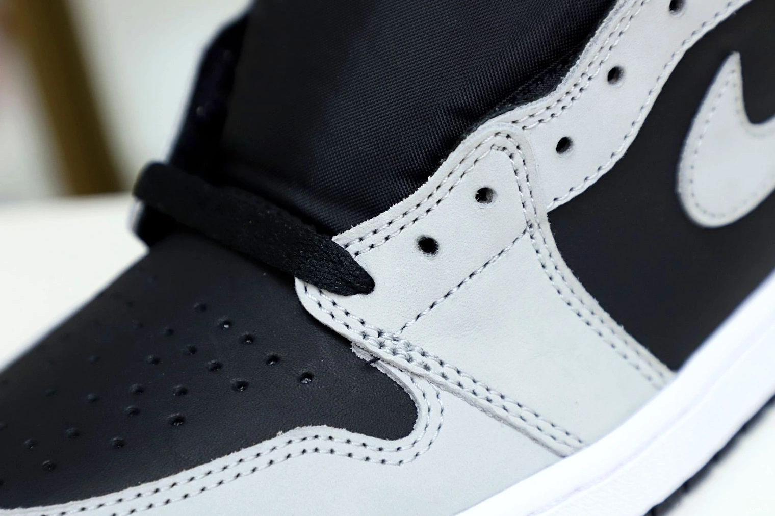 1  Air Jordan High 2.0 Retro Shadow OG 0111